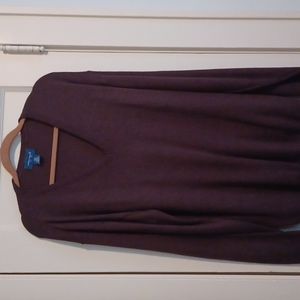 Men's V neck sweater